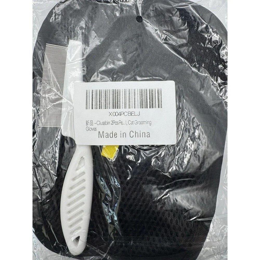 Clussbin 2Pc Pet Grooming Gloves & Grooming Comb